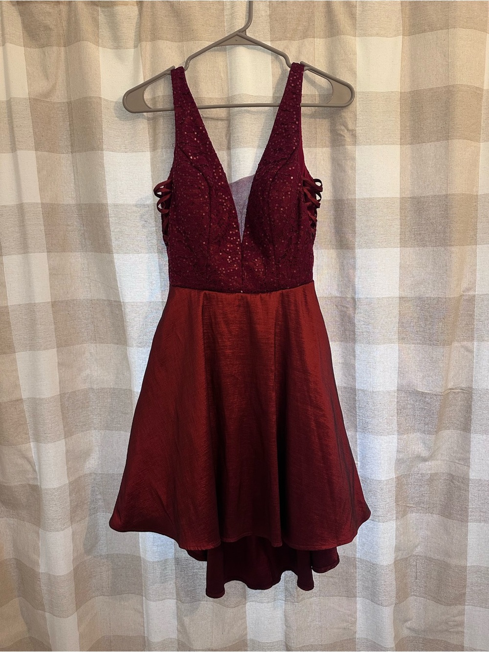 Darling Deep Red High-Low Party Dress